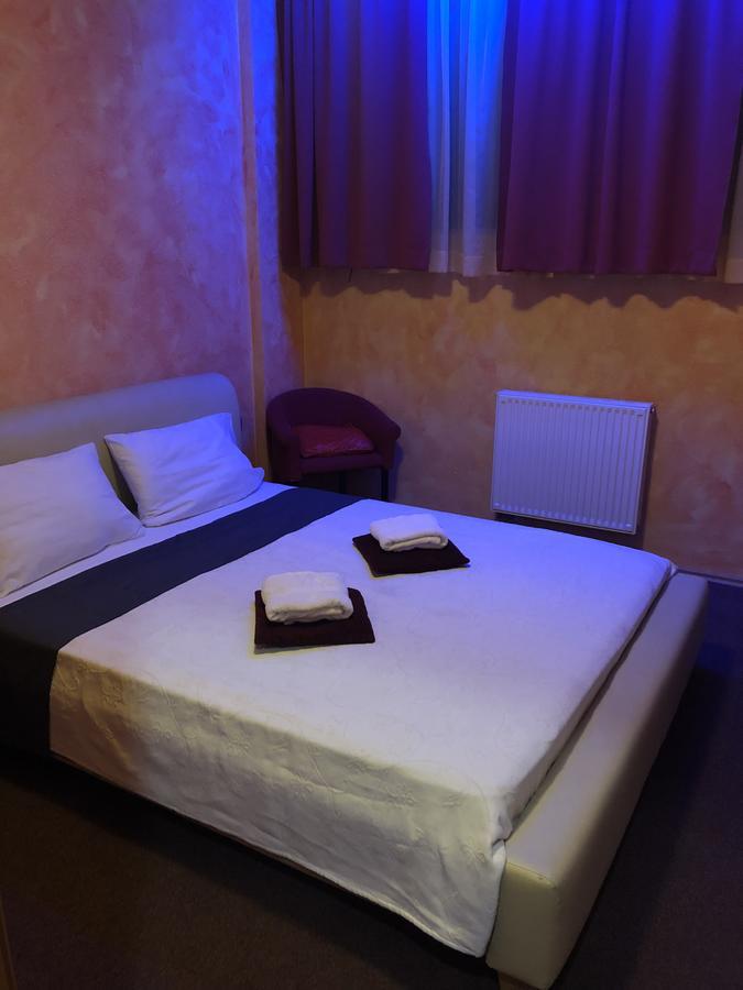 Motel Sofia Сезана Экстерьер фото